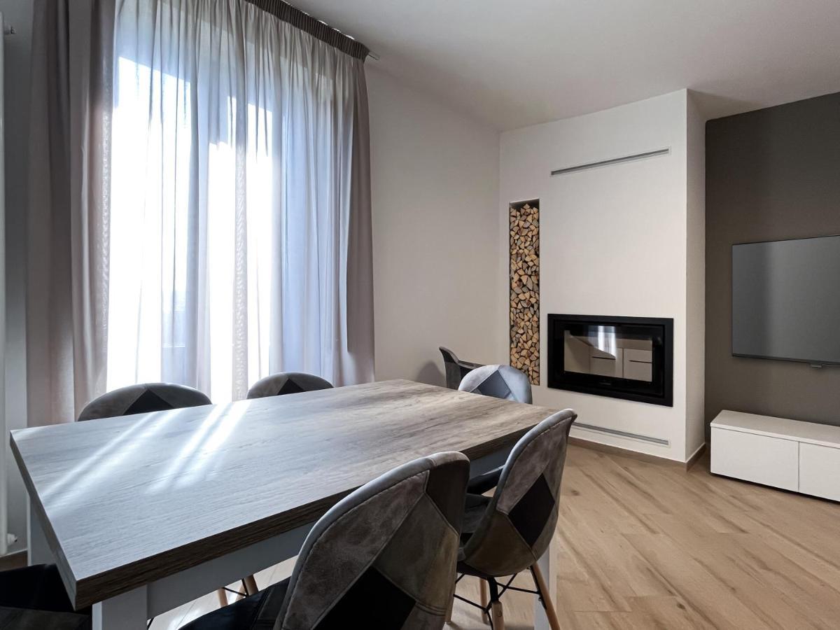 Residenza Sant'Angelo - Bike&Trekking House Lägenhet Pietrapertosa Exteriör bild